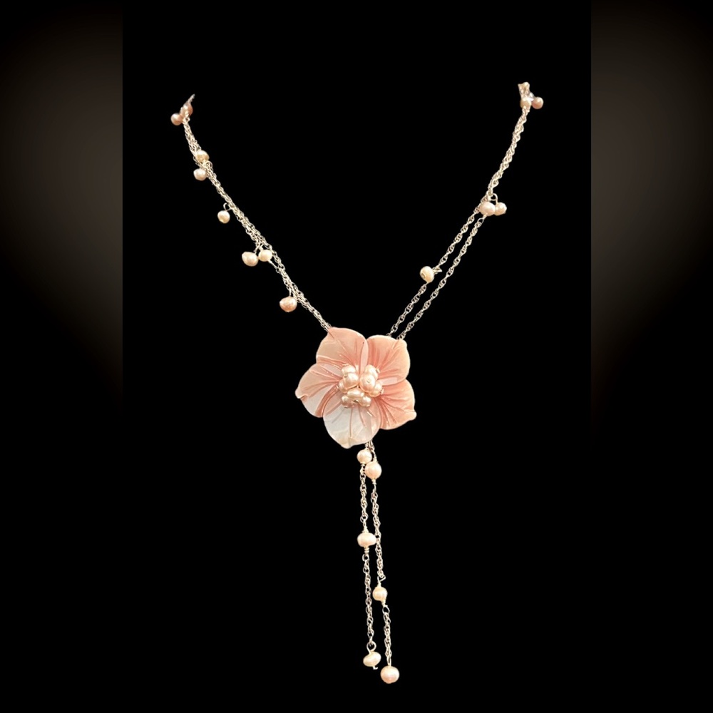 Vintage Pink Mother of Pearl and Sterling Silver Flower Necklace